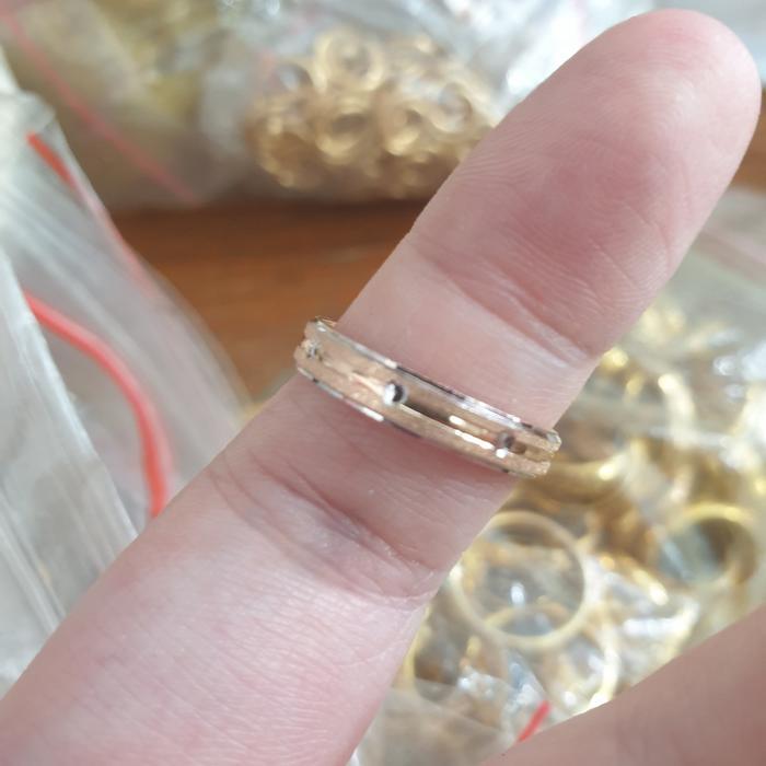 Cincin Bulat Unisex Emas Asli 375 8K 2 Gram 2 Gr Muda