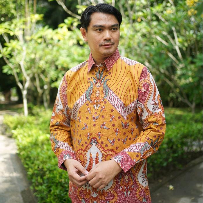 Batik Eyang Putri-Kemeja Katun Lengan Panjang