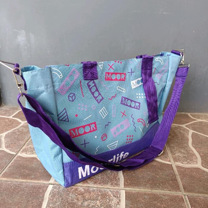 TAS SLEMPANG BIRU MOORLIFE