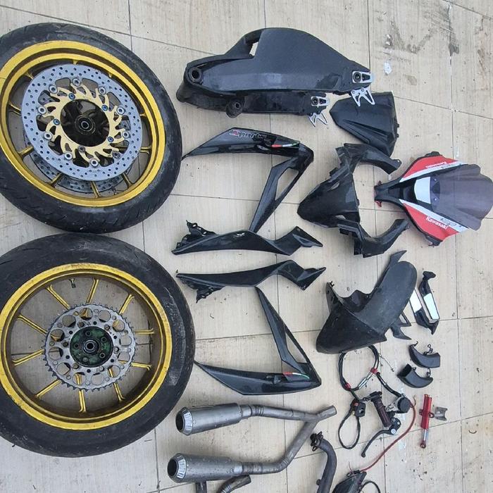 velg depan v rossi set ban cakram tapak lebar velg 6inch in pro arm mono arm kawasaki ninja 250fi ol