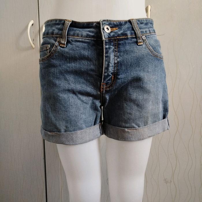 hotpants jeans brand import preloved size 28 bagus