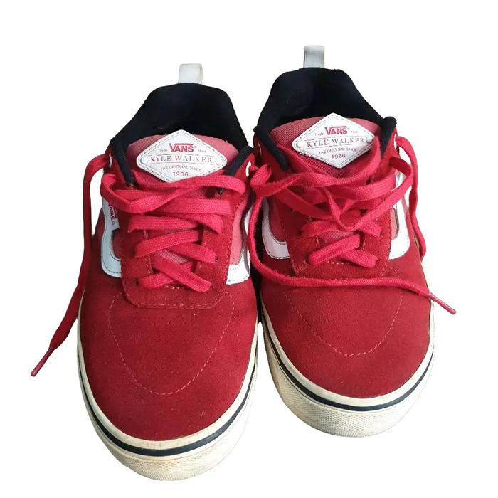 Sepatu Vans "Kyle Walker"