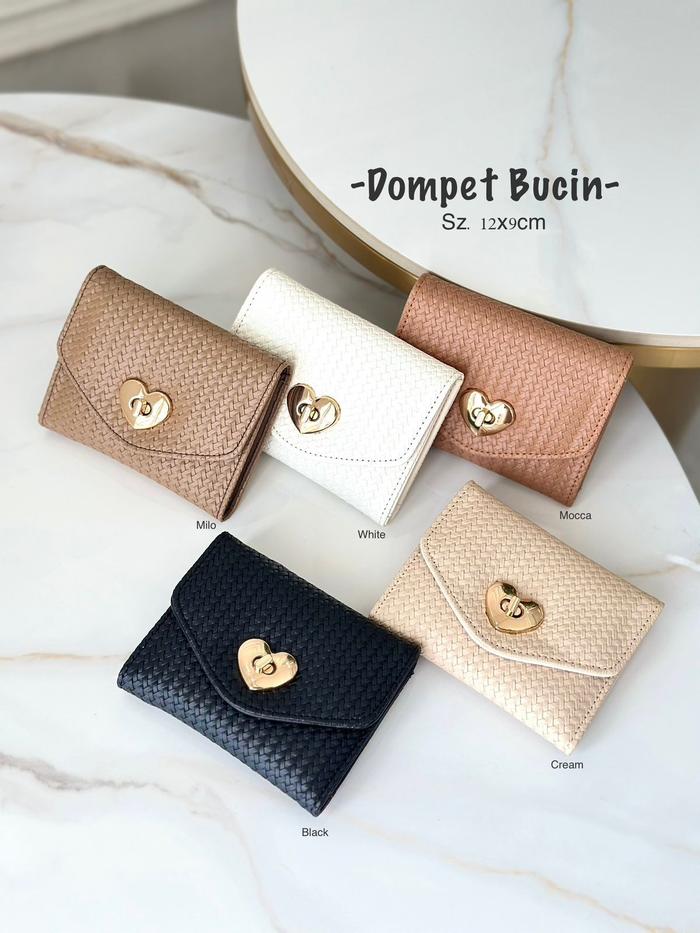 Dompet Lipat wanita Bucin