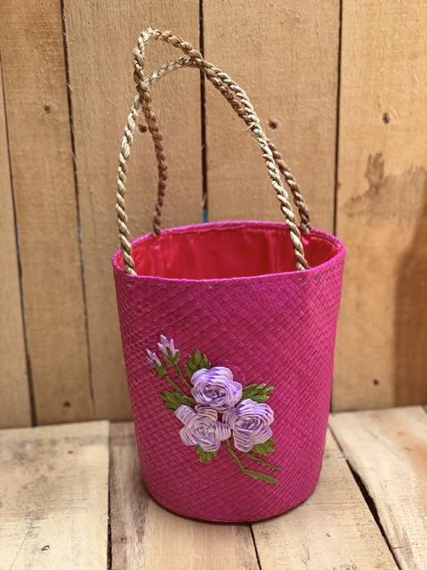 Tas plentus tali pendek pompom Tas rotan bulat telor size 20x20 cm Tas pandan bantal polos Rajut Nil