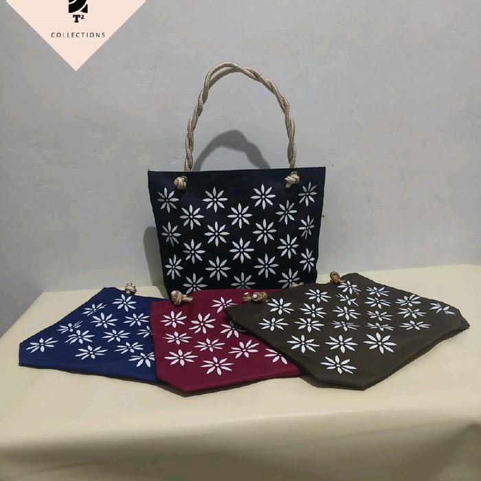 Tas Bunga Kecil Titan Collection