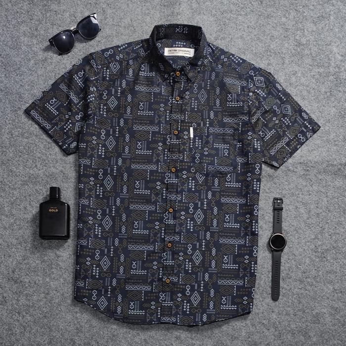 Detak Original Kemeja Songket Pria Lengan Pendek Biru Navy Arrow Poplin Casual Slimfit