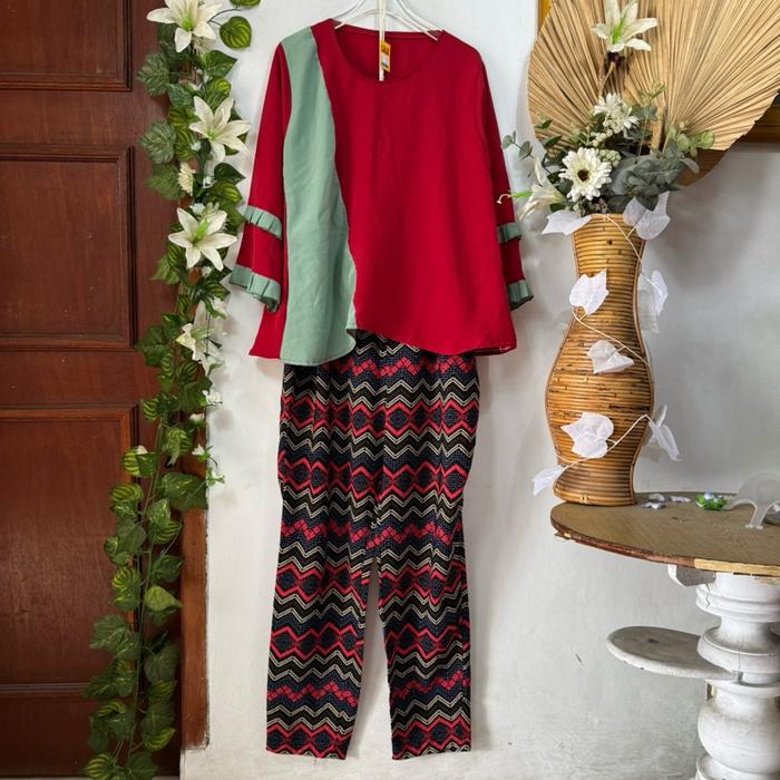Set Blouse Celana Batik L