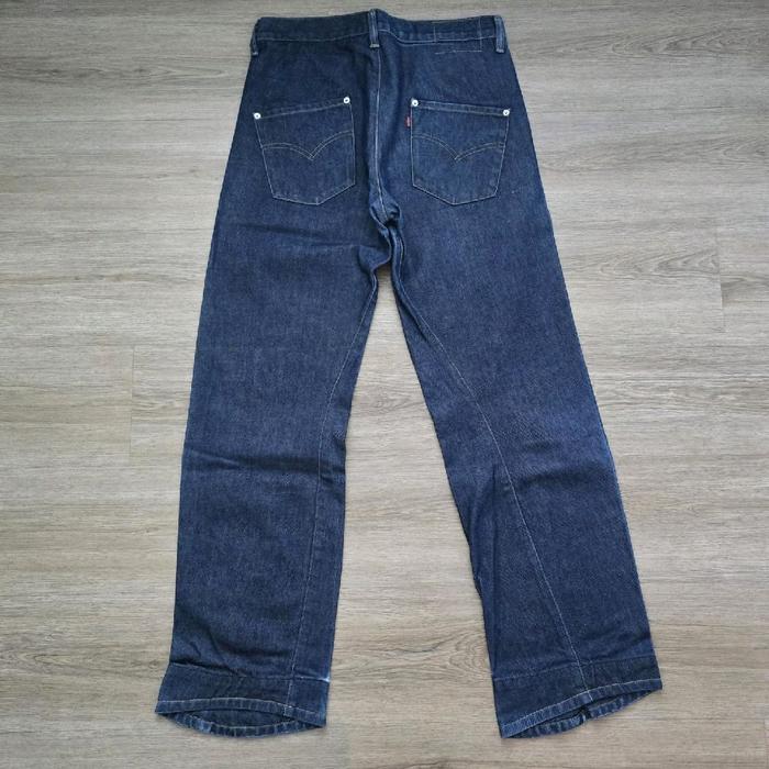 Levis Engineered Jeans LEJ 1999 Blue - 32 with Button Fly