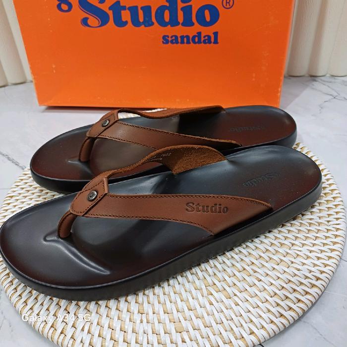 dm 200 sandal kulit pria 8studio original