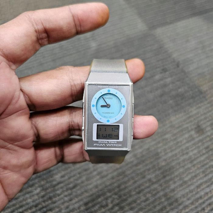 Jam tangan Casio film watch 2338-fs 05 ultra rare colector item