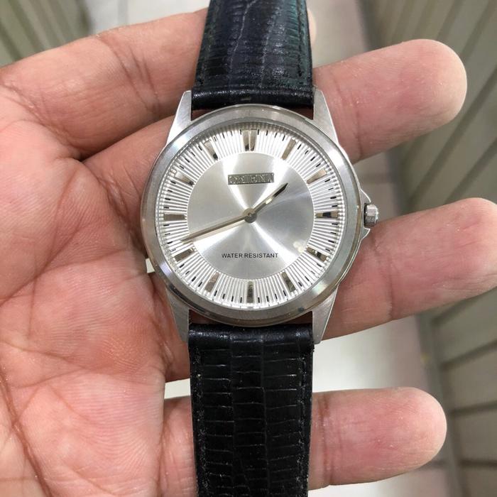 Jam Tangan Pria Water Resistant dengan Tali Kulit Hitam dan Desain Elegan untuk Gaya Sehari-hari ori