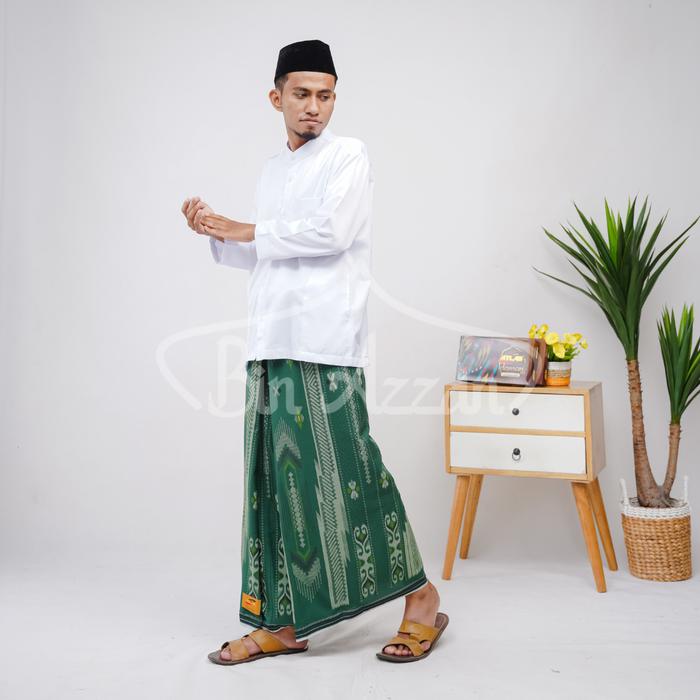 Sarung Atlas Idaman 555 Harmoni Motif BHS SIF 02 Hijau