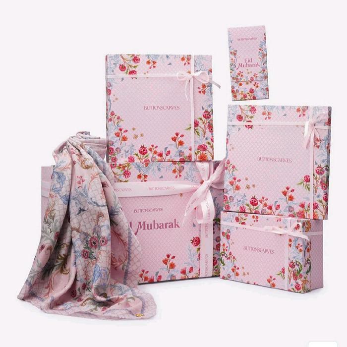 buttonscarves hampers royale raya series