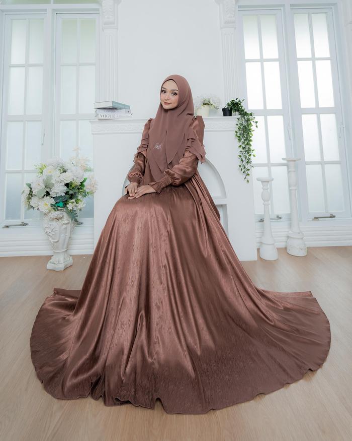 LINETA SERIES Gamis Cantik Beningwidayati Set Khimar dengan Ruffle Detail dan Lengan Panjang Elegan