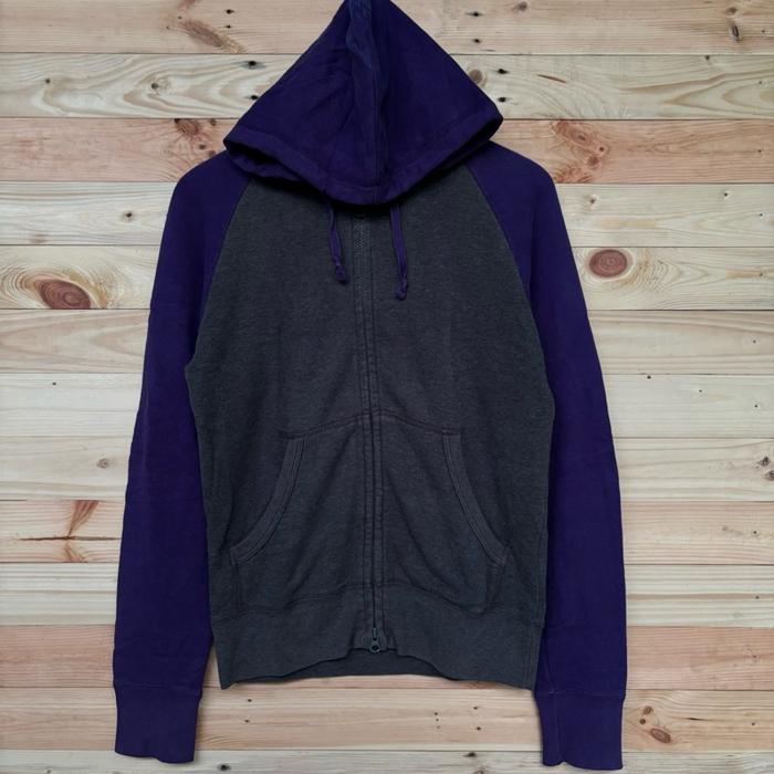Jaket Zip Hoodie Uniqlo TwoTone - Second Very Good Condition Untuk Pria & Wanita