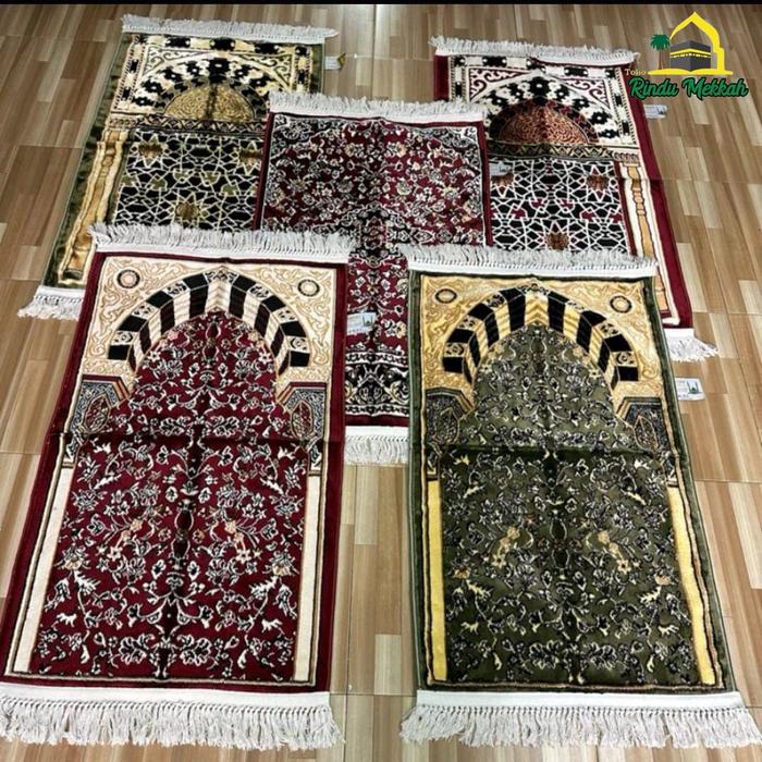 Sajadah Rawdah Attar Saudi
