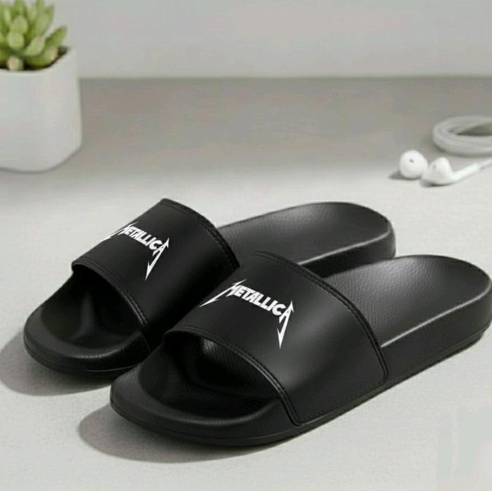 Sandal slide METALICA Black Nyaman