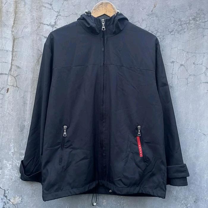 jaket prada with hoodie second
