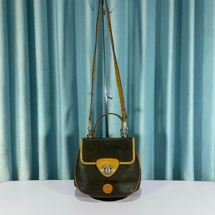 Pierre Balmain sling bag.
