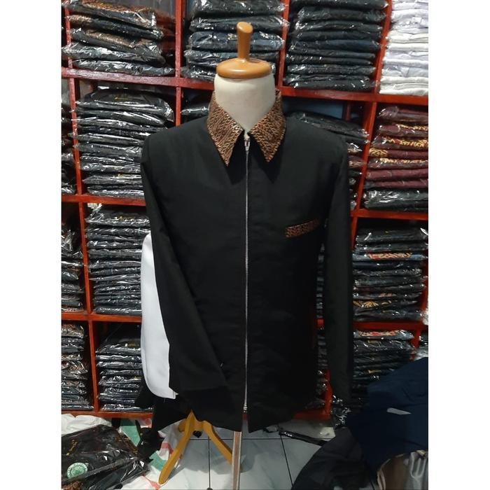 Jasket Kombinasi Batik motif Saku Kerah