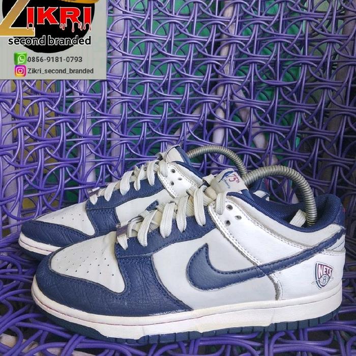 Nike SB D Low EMB X NBA 75 Anniversary