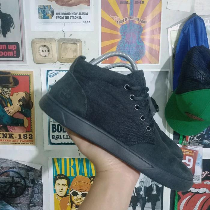 Timberland boots size 43 full black Shoes Pria
