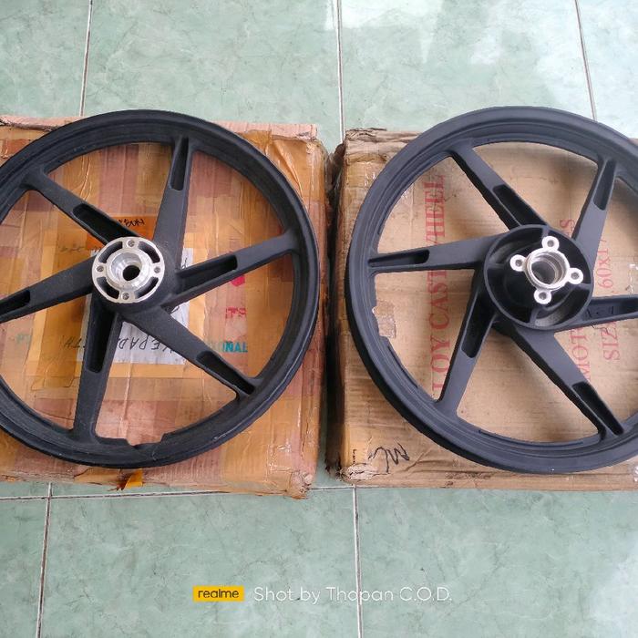 VELG SATRIA 2TAK HIU PNP LUMBA NEW ORIGINAL ASLI SGP NOS STOCK LAMA