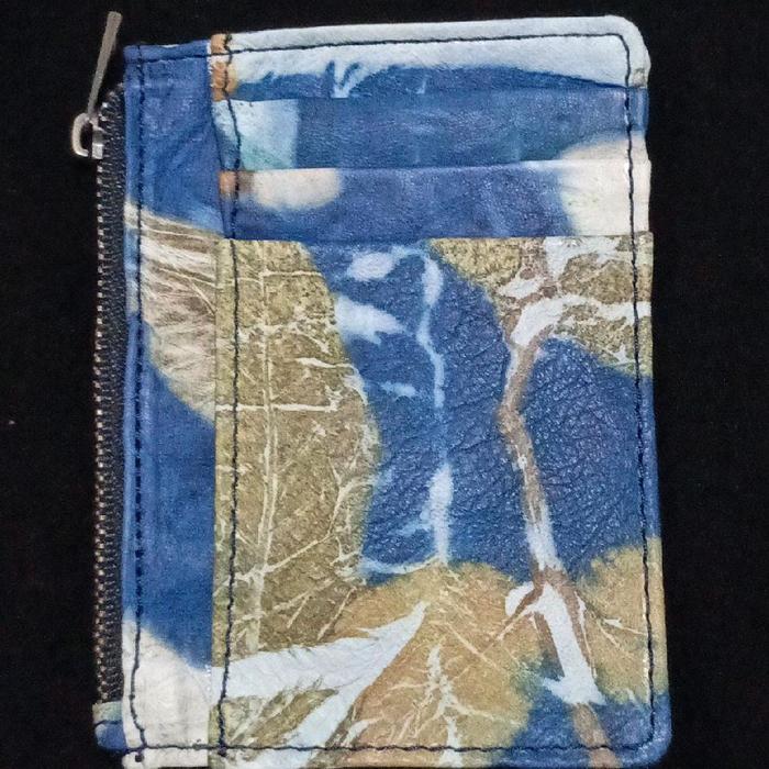 Dompet kartu. kulit domba ecoprint