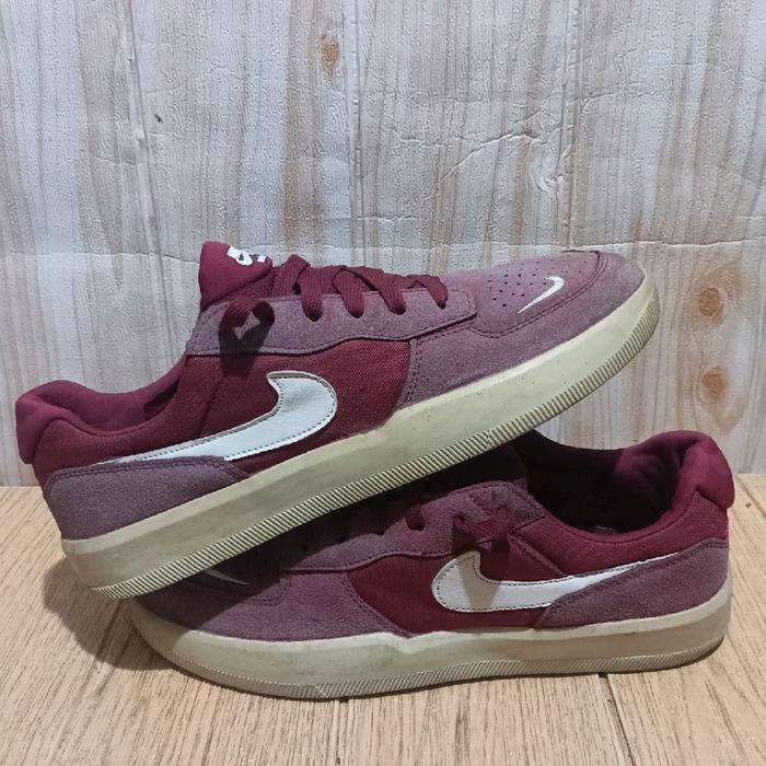 43 - Sepatu Nike SB Force 58