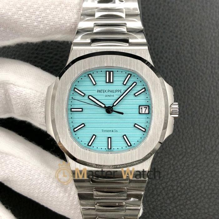 Patek Philippenautilus 5711 Limited Edition Blue Tiffany & Co. Dial SS Bracelet 40mm Watches