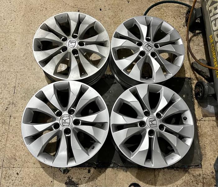 Velg Mobil Seken Ring 17 Original Copotan Honda Crv