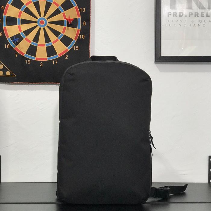 Uniqlo 3ways Smart backpack