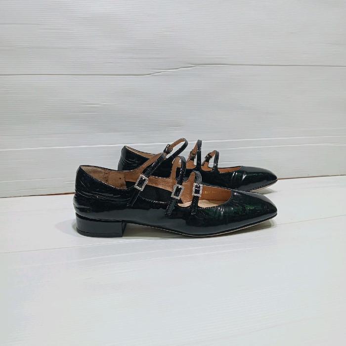 staccato size 36 // 230 cm,kulit glosi ,second,Hongkong