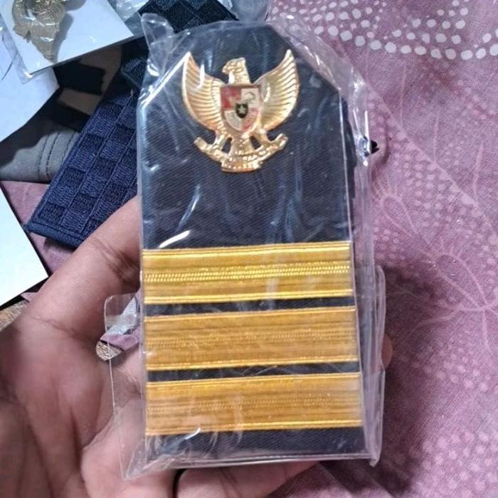 evolet pelayaran balok 3 bahan pita kawat emas