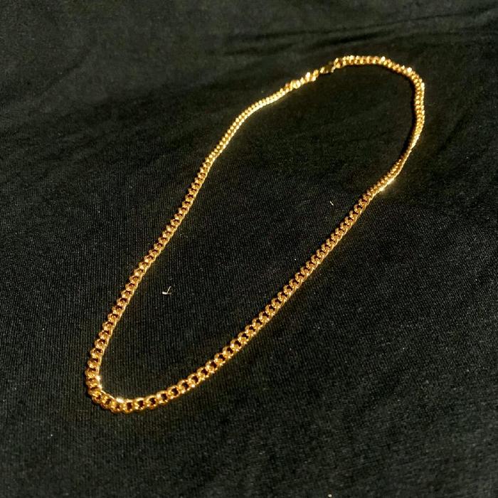 Kalung Titanium Kuning Holo Gepeng Elegan Anti Karat - Wanita, Pria