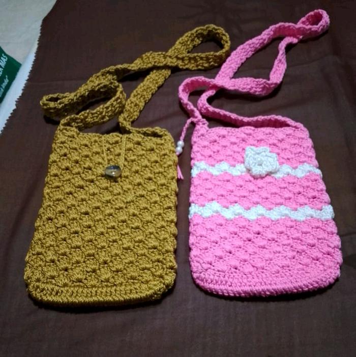 Tas Rajut HP Uk. 14cm*20cm Tali Panjang
