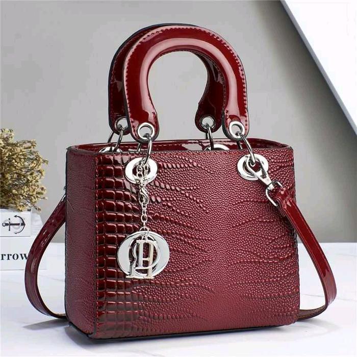 tas branded wanita/ tas jalan jalan/ ngedate