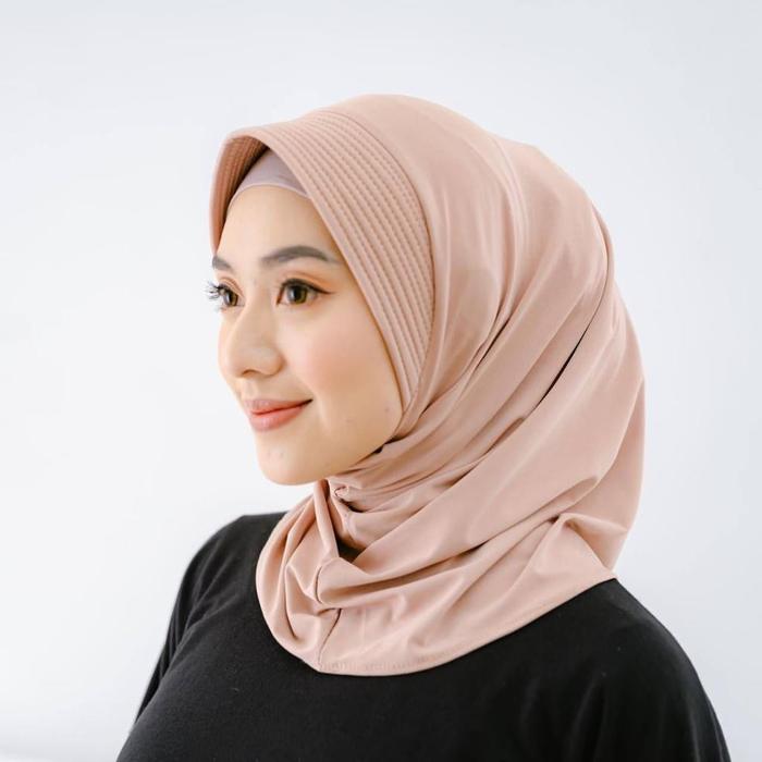 Hijab Sport Instan Jersey Polos – Jilbab Bergo Nyaman Sekolah & Olahraga (Voli, Golf, Tennis)