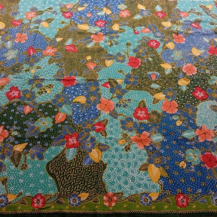 kain batik tulis puloan peta indonesia