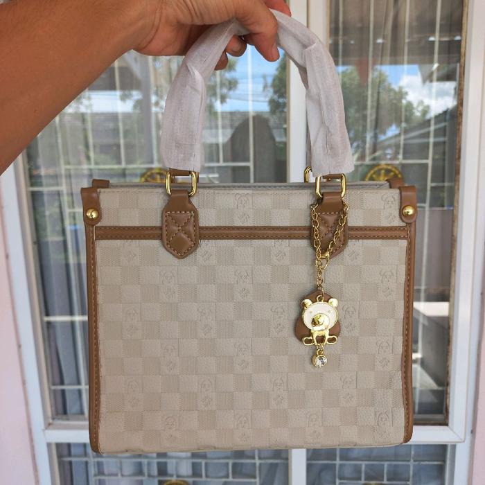 Tas Selempang Wanita Merk Taoleyu