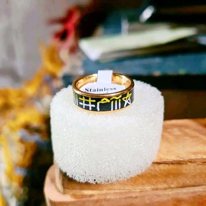 Cincin Titanium Wafaq Sulaiman Ukir Kuning & Putih Stainles Rings Steel