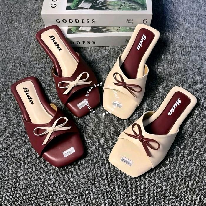 Bata Sendal Platform Wanita PITA dengan Gesper Model Korea Sandal Cewek Karet Jepit Hitam dan Coklat