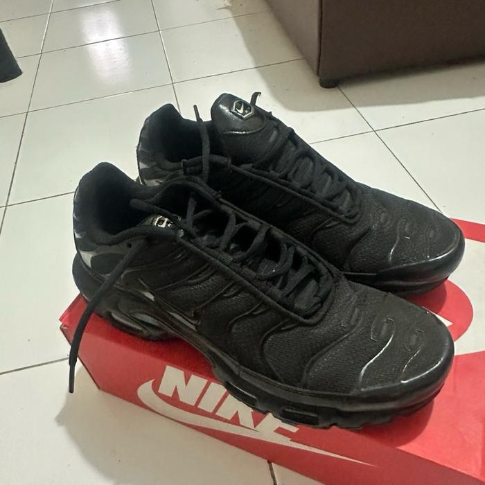 nike airmax plus tn fullblack