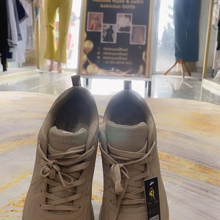 Skechers Original Sandal Wanita Nyaman Trendi Material Premium Free Box Dust Bag Paper Bag Cocok unt