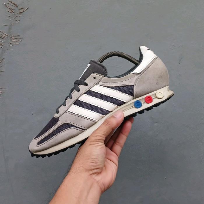 SEPATU SNEAKERS CASUAL ADIDAS LA TRAINER OG ORIGINAL