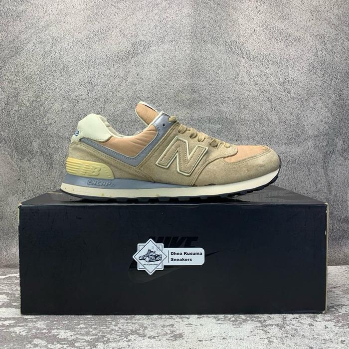 Sepatu Second New Balance 574 Suede Trainers Size 40,5 insole 25,5 cm Original Guarantee 100%