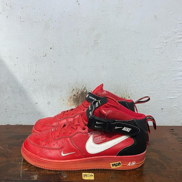 Sepatu second branded nike af1 mid utility university red size 44