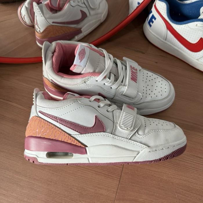 Air jordan legacy 312 low white pink dessert berry murah - sneakers second market