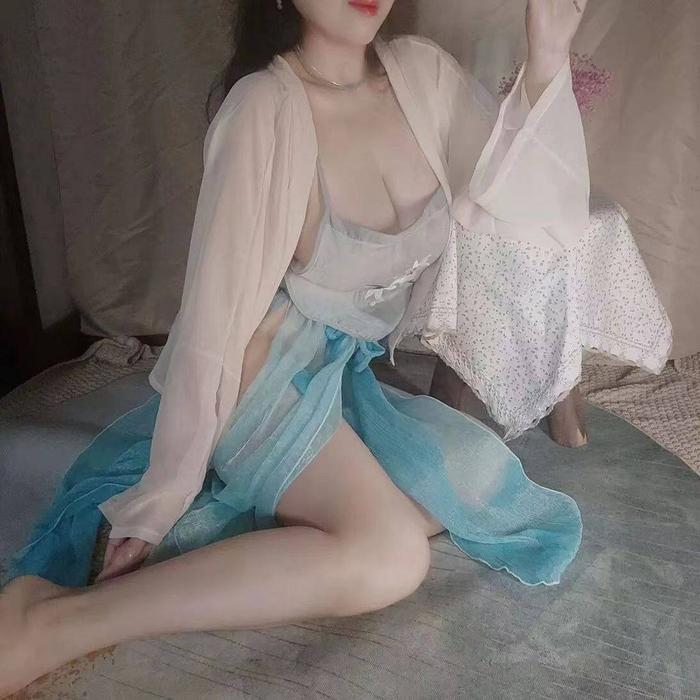 lingerie jumbo lingering wanita  malam wanita jumbo cosplay hanfu suit can wear to 100kg