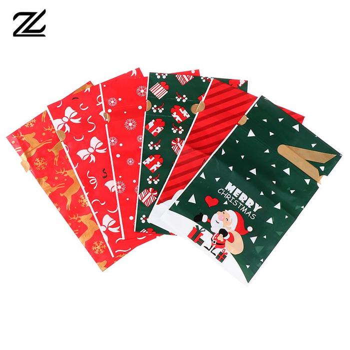 10pcs Navidad 2022 Santa Gift Bag Candy Bag Snowflake Crisp